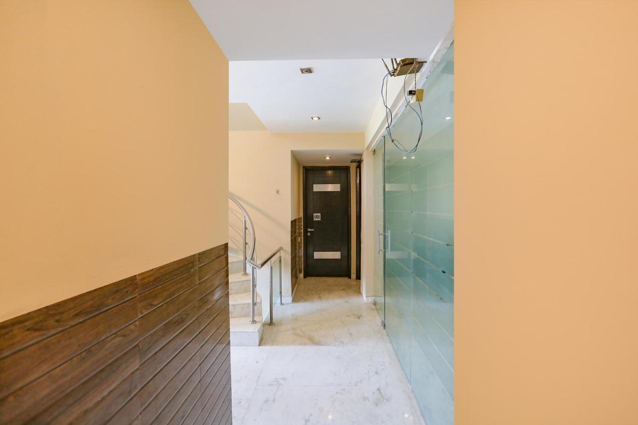 Fabhotel Posh Classic Гургаон Екстериор снимка