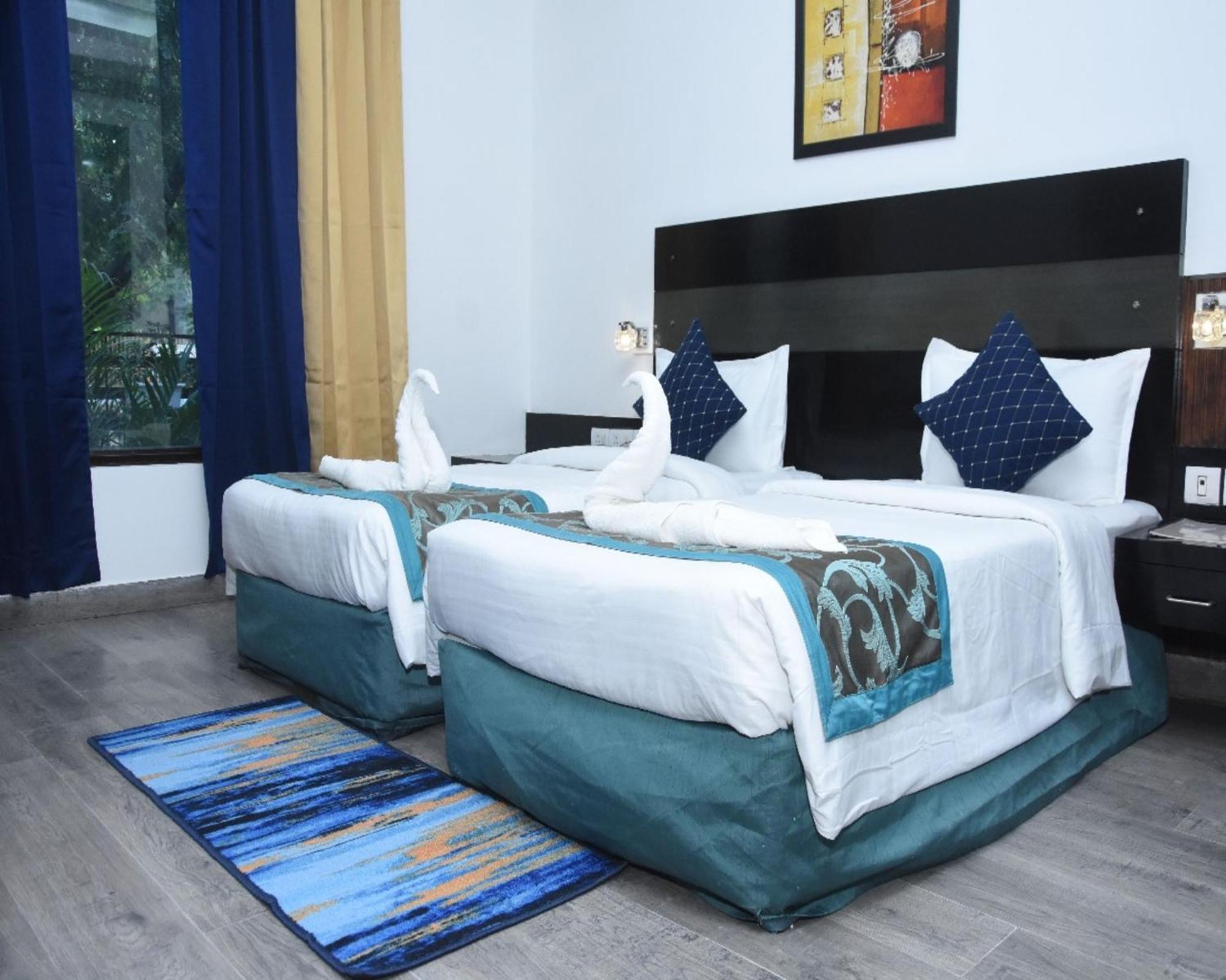 Fabhotel Posh Classic Гургаон Екстериор снимка